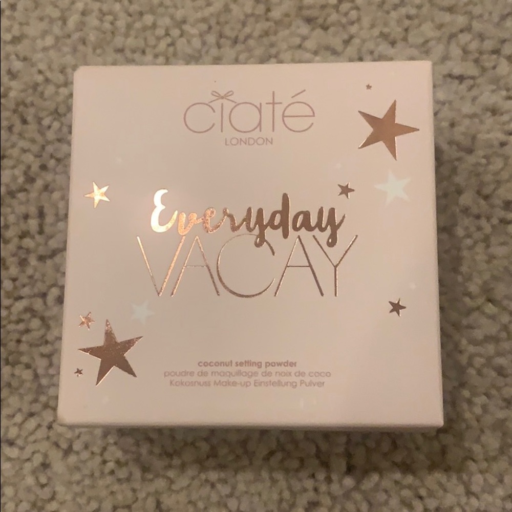 Ciate everyday vacay coconut setting powder